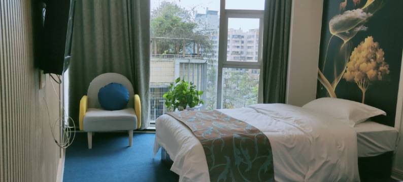 自贡明亿格调酒店图片