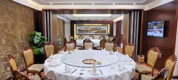 南宁建设五象大酒店(南宁国际会展中心金湖广场地铁站店)图片