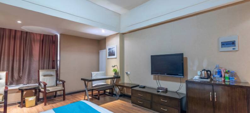 泊客之旅酒店(许昌胖东来天使城店)图片