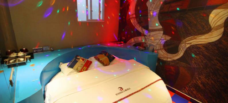 凯旋国际风尚主题酒店图片