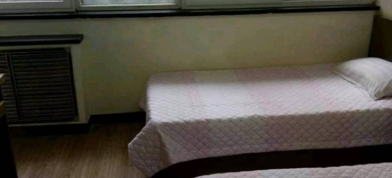 鑫汇家宾馆(青岛台东步行街万佳广场店)图片