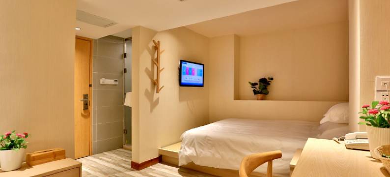 新紫罗兰艺术酒店(西湖湖滨河坊街店)图片