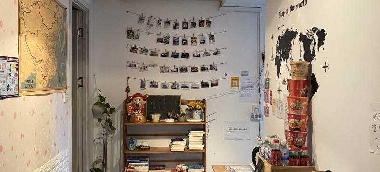 悦己青年旅舍(青岛火车站栈桥店)图片