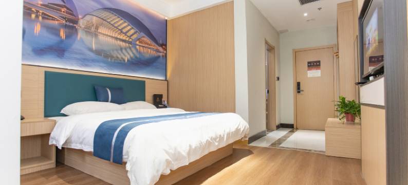 朗韵酒店(阜阳颖州万达店)图片