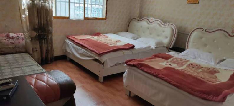 威宁华鑫宾馆图片