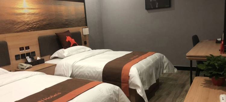 骏怡连锁轻居酒店(容城白洋淀高铁站店)图片