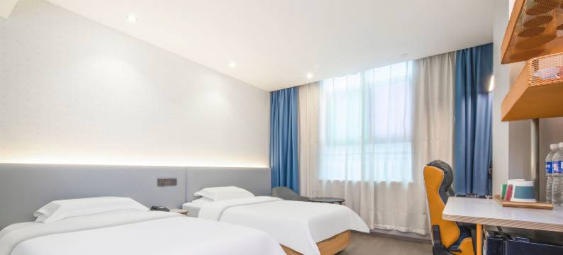 网鱼电竞酒店(无锡火车站中山路店)图片