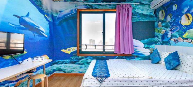 青岛五号主题海景日租房火车站栈桥店图片