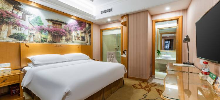 维也纳酒店(武汉菱角湖地铁站店)图片