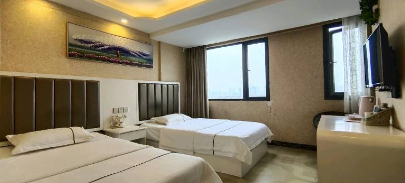 紫星鑫主题宾馆(汉阳客运站地铁站店)图片