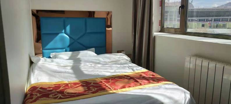 噶尔怡鑫宾馆图片