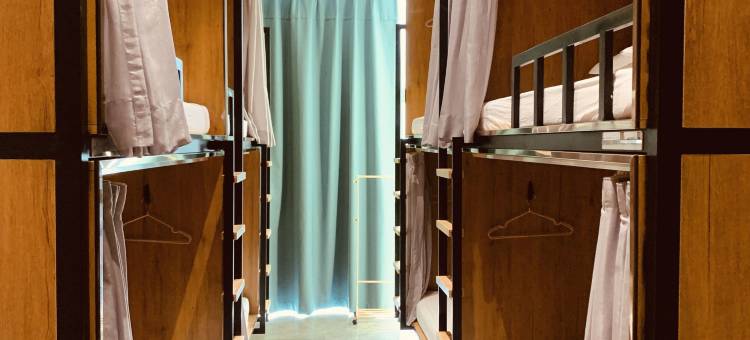 轻住·沙海酒店(经开万达广场高铁站店)图片