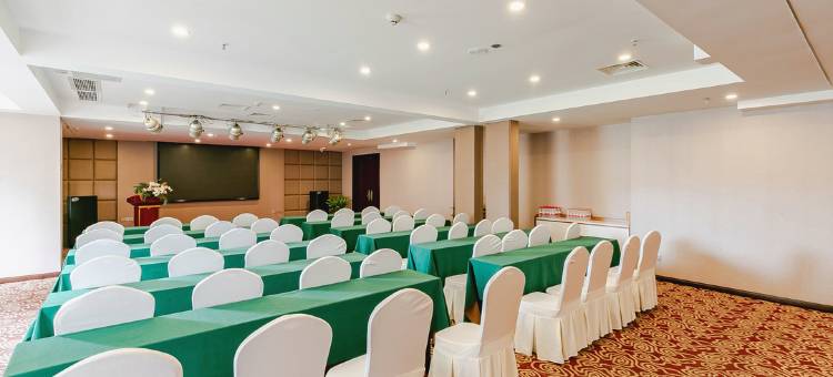 海伦酒店(雅安高铁站店)图片