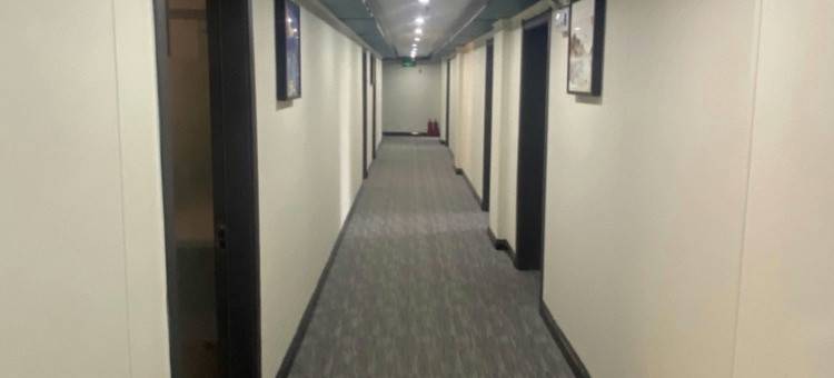 如家派柏·云酒店(青岛海水浴场中山公园地铁站店)图片