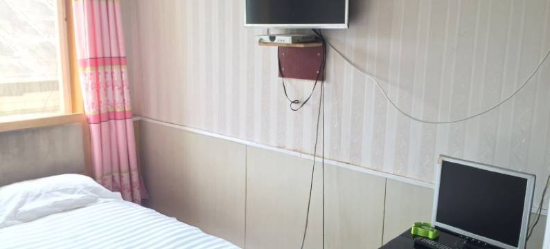 平安宾馆(廊坊火车站高铁站店)图片