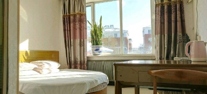 白山星河宾馆图片