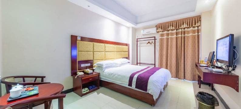 英德金碧居商务宾馆图片