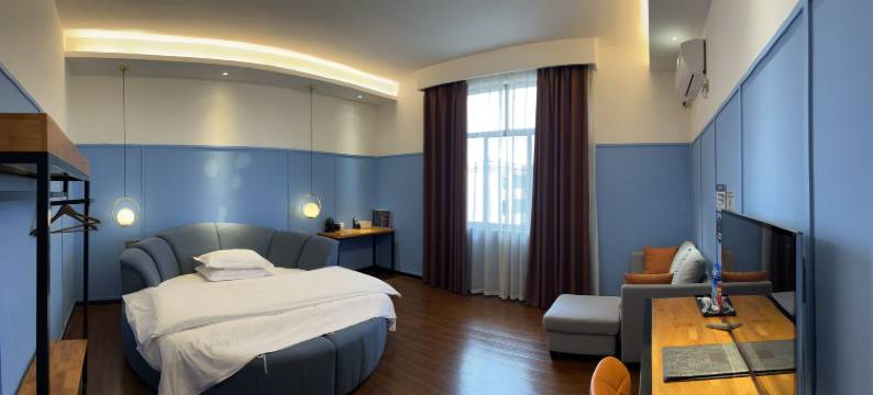 后来精品酒店(杨林大学城城市学院店)图片