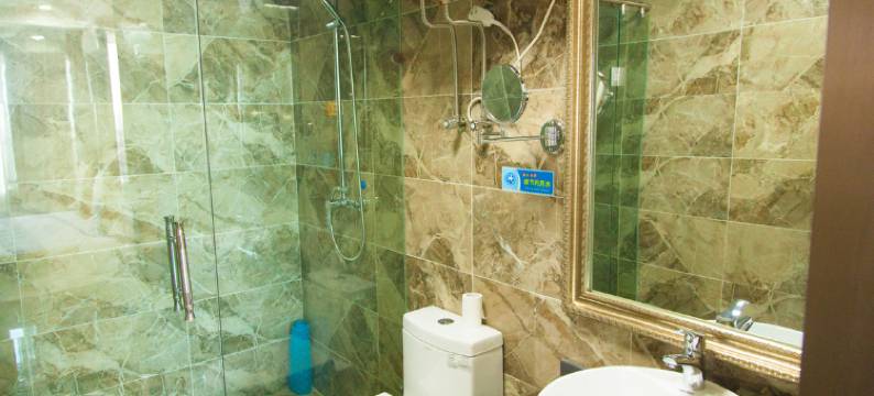 哈密华庭商务酒店图片