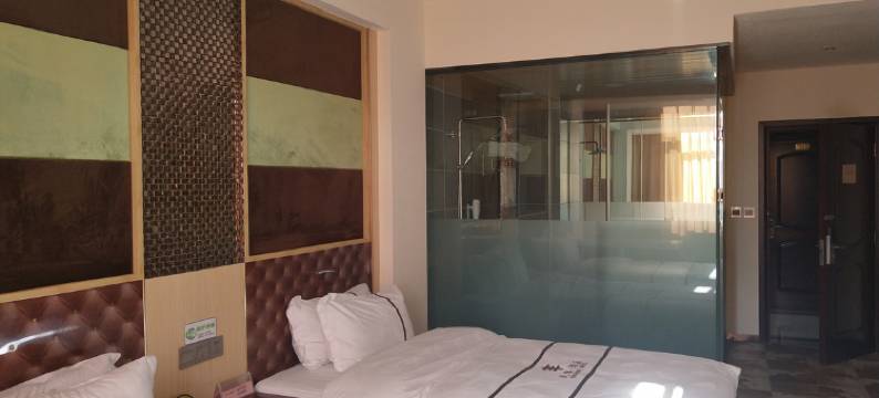 峨山庆丰酒店图片