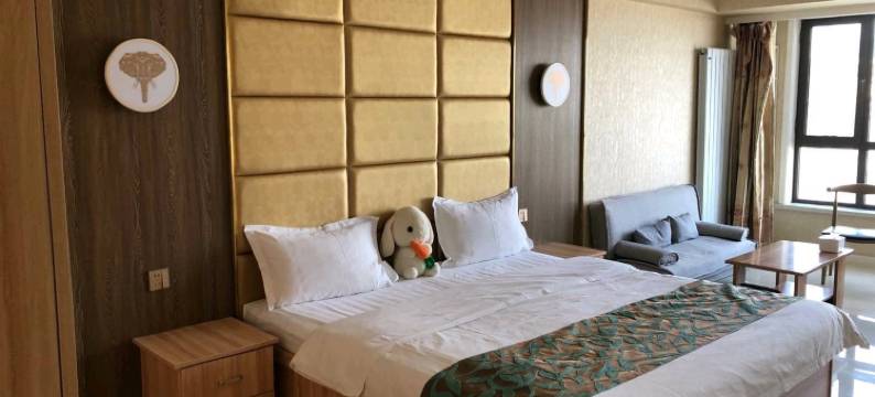 呼和浩特8090客栈(维多利喜悦汇工业大学店)图片