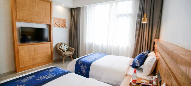 武陵山水客栈(张家界森林公园标志门店)图片