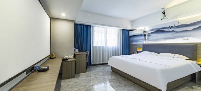 雅朵轻奢酒店(揭东天虹购物中心店)图片