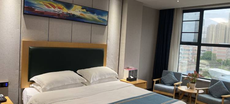 钟山泊美酒店(钟山西站店)图片