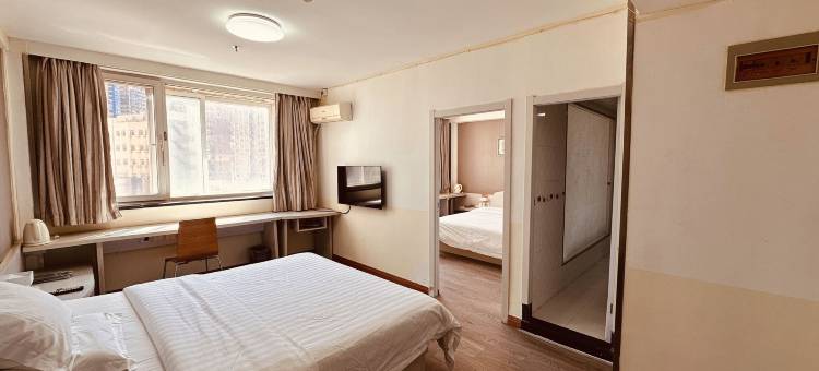 华驿酒店(大连港湾广场地铁站店)图片