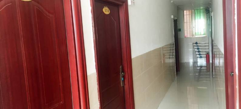 华悦民宿(佛山西站店)图片