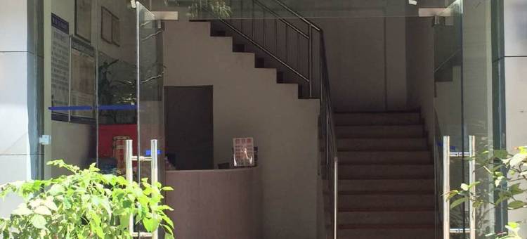 东郊宾馆(重庆巴南鱼胡路轻轨站店)图片