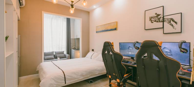 云顶电竞民宿(武汉欢乐谷园林路地铁站店)图片