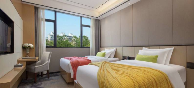 楠庭酒店(长沙火车站万家丽地铁站店)图片