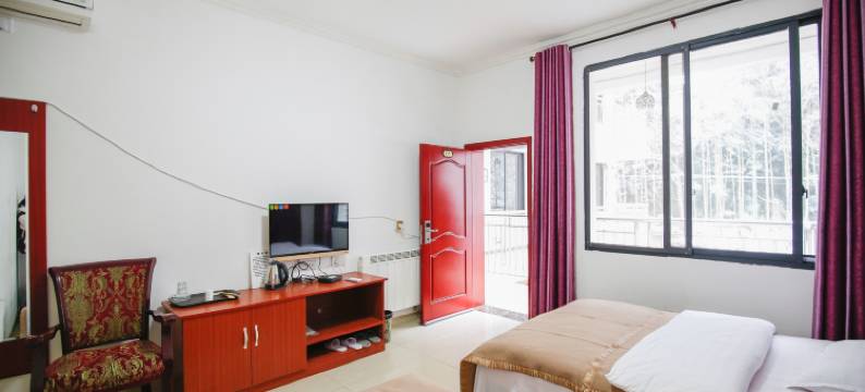 西岭雪山雪影苑农家乐图片