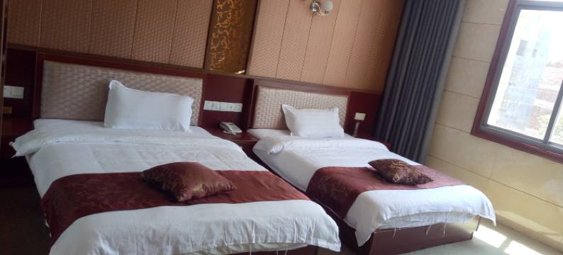 平江纯溪大酒店图片