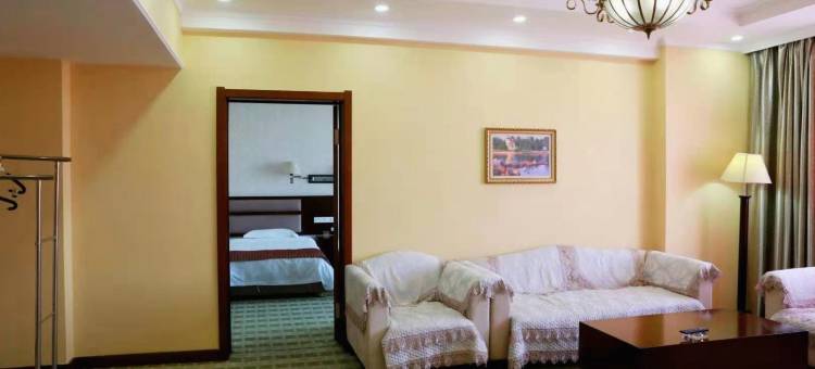 饶河秀水商务酒店图片