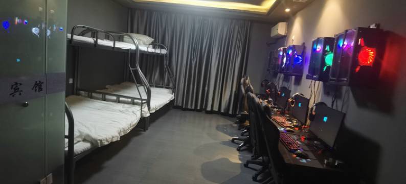 海伦天禧电竞宾馆图片