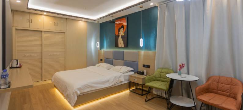 昆明强祥酒店(南屏步行街店)图片