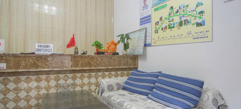 宜昌亚丁宾馆图片