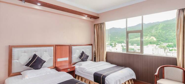 蕉岭鸿华酒店图片