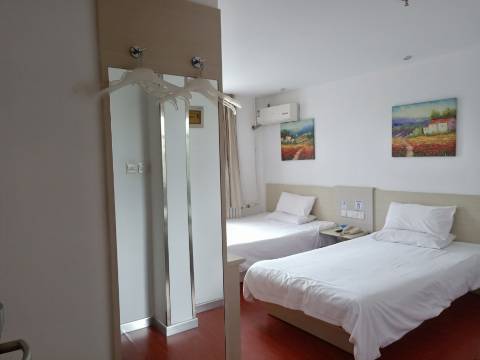 齐齐哈尔秋天宾馆