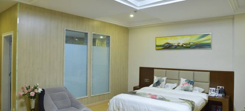 黔西南兴义浙兴大酒店图片