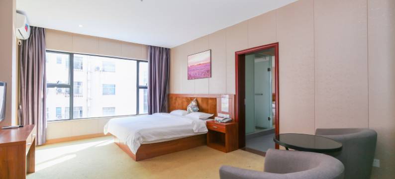 珠海富祥假日酒店(华发商都南屏店)图片