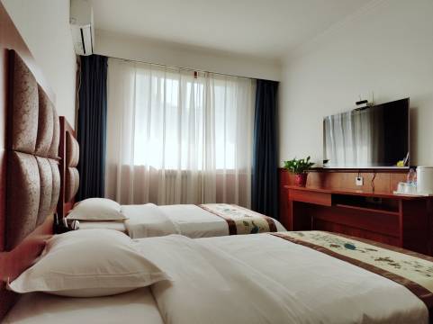 上客堂锦岚民宿(万达广场店)