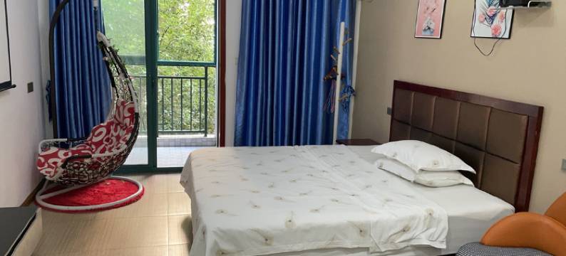 优客民宿(武汉藏龙岛湖北经济学院店)图片