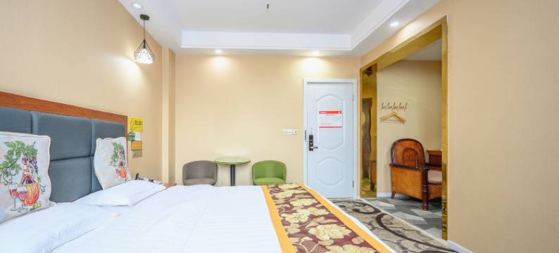 隆昌逸致酒店图片