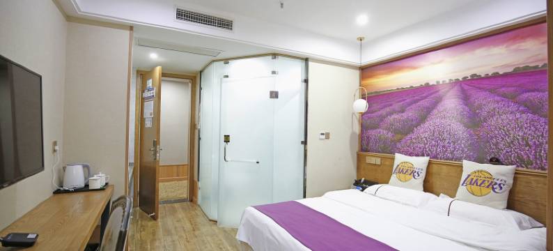 成都微刻主题酒店图片