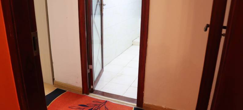 隐居东篱青年民宿(万象城地铁站店)图片