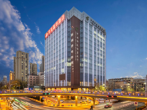 白银京泓嘉华酒店