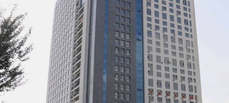 派酒店(赤峰高铁站店)图片